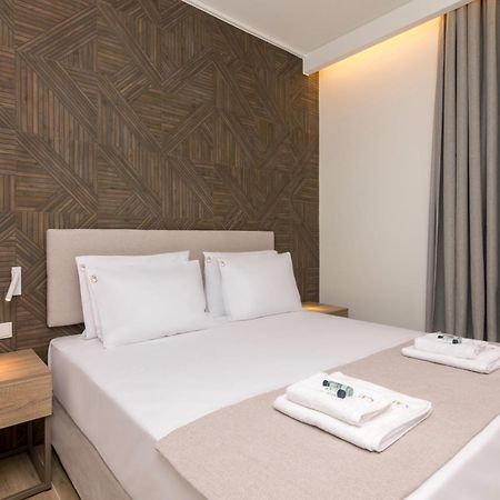Socrates Fully Equipped Apartments With Unique Design Athén Kültér fotó