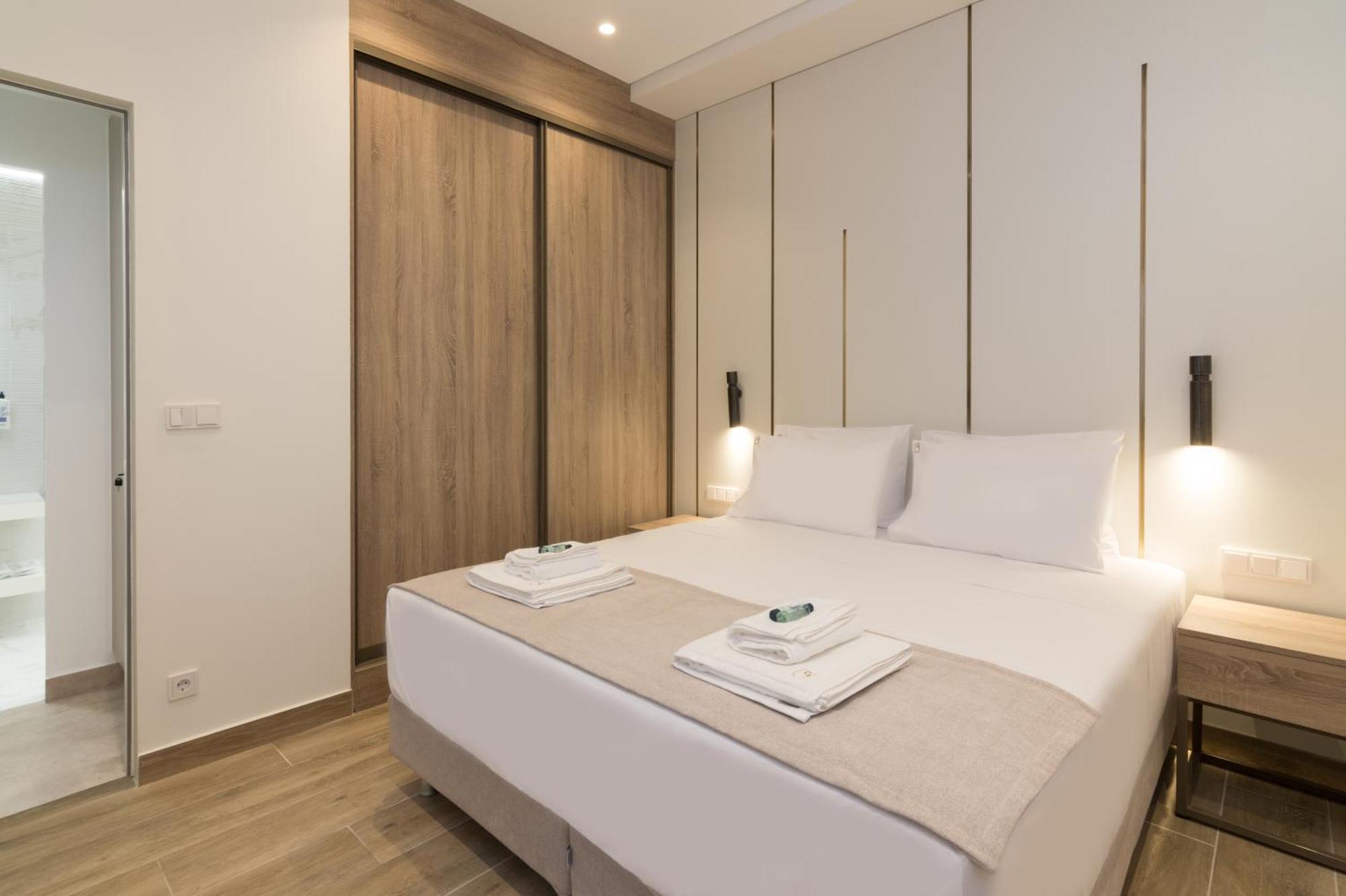 Socrates Fully Equipped Apartments With Unique Design Athén Kültér fotó