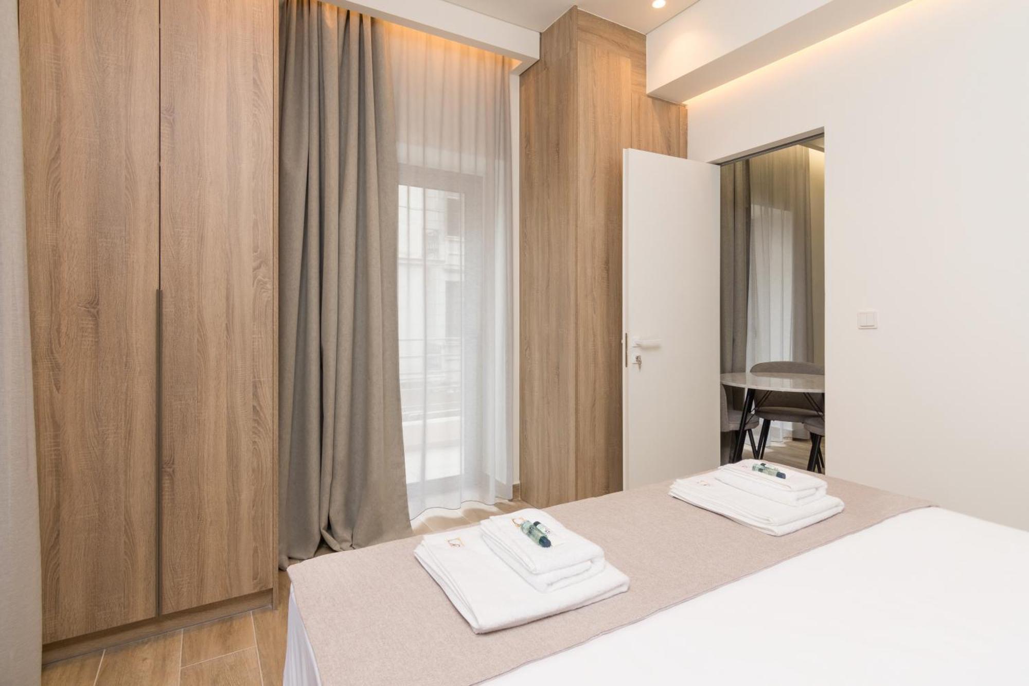 Socrates Fully Equipped Apartments With Unique Design Athén Kültér fotó