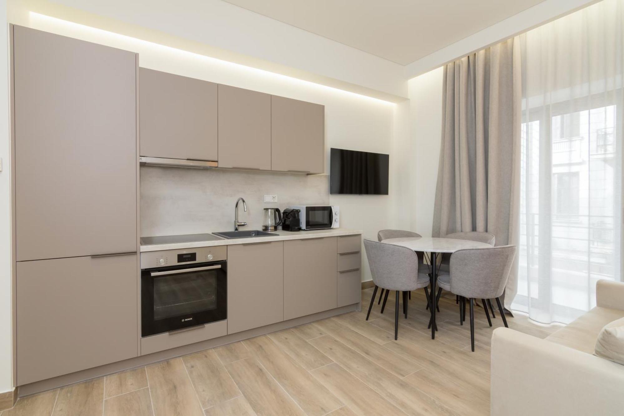 Socrates Fully Equipped Apartments With Unique Design Athén Kültér fotó
