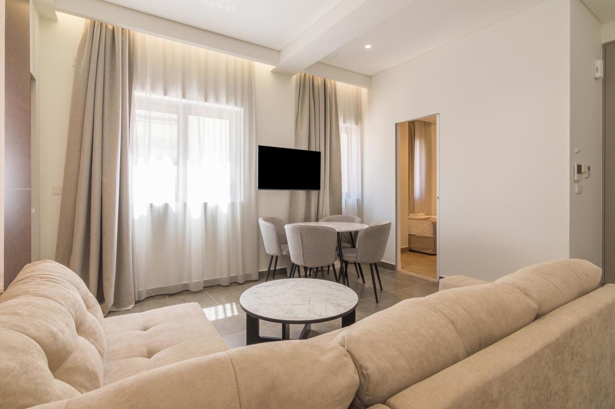 Socrates Fully Equipped Apartments With Unique Design Athén Kültér fotó